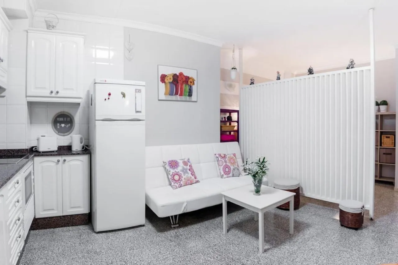 Apartamento Homeforguest Canteras Loft, 10 Steps To The Beach Las Palmas de Gran Canaria