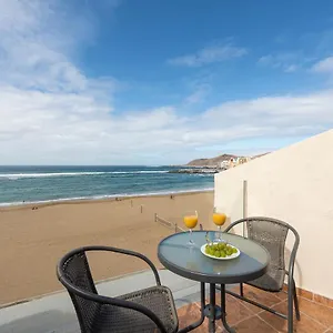 Apartamento Beachfront Canteras 3 - Sea Views Terrace, Las Palmas de Gran Canaria
